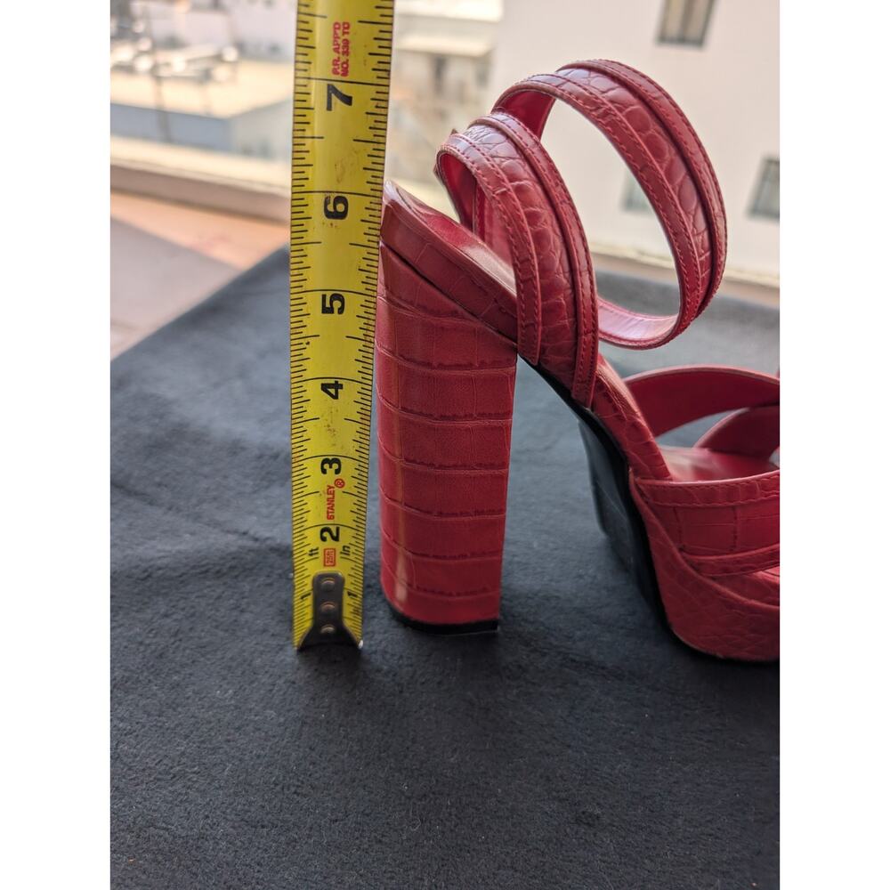 ALDO Women's Dwaurith Croc Embossed Block Heel Platform Sandals W7. 5 - Picture 9 of 9